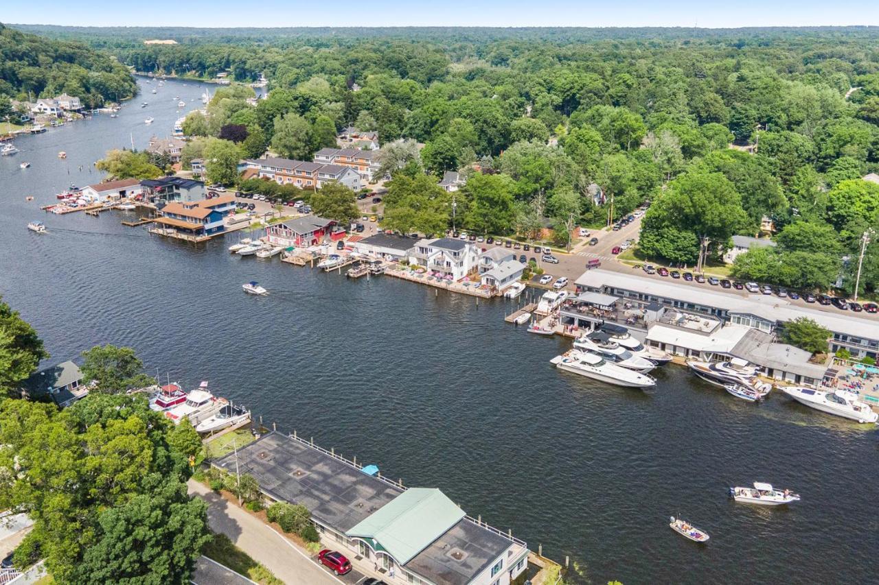 Waterside Suites Saugatuck Eksteriør billede